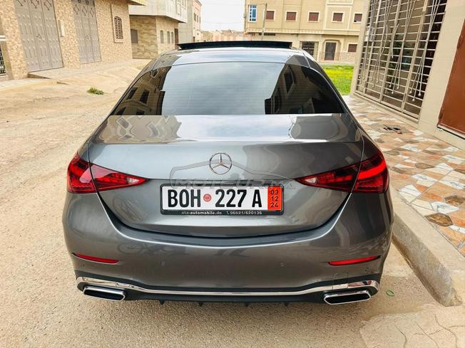 Mercedes-Benz 220 Diesel Automatique 2022 à Tanger