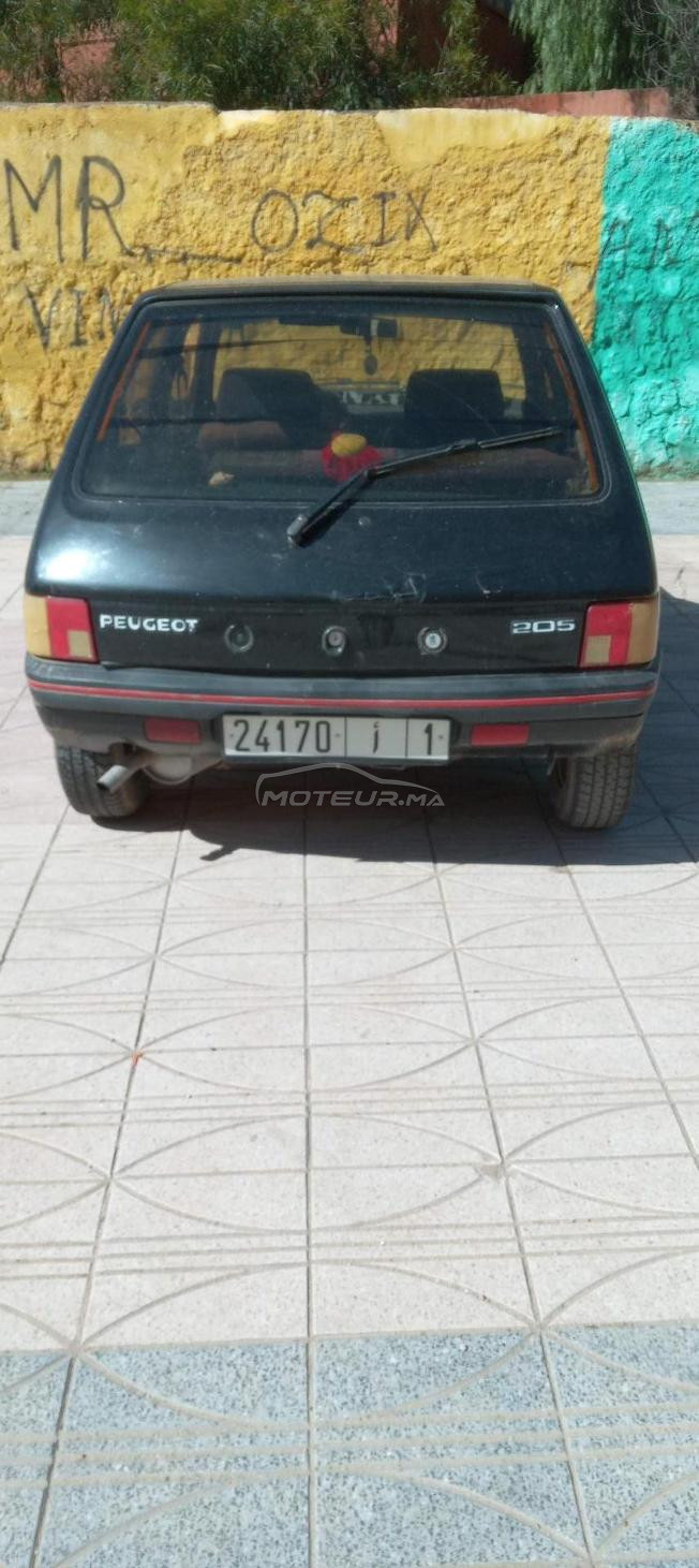 Peugeot205