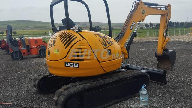 حفارة صغيرة