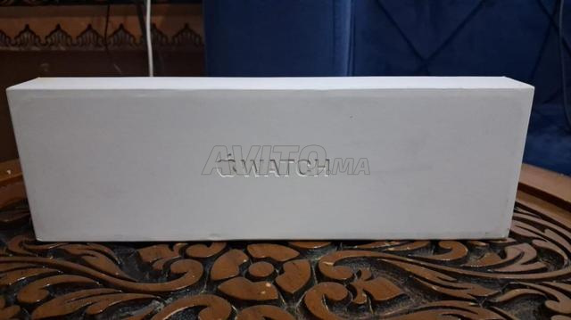 Apple Watch Series 10, (46 mm / GPS ) AI Black S/M - 2