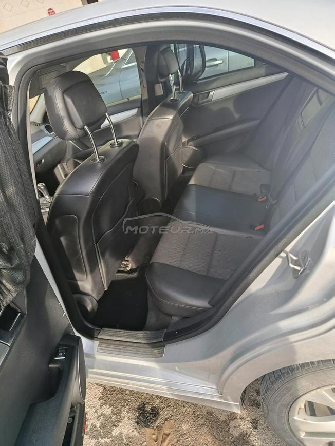 Mercedes-Benz 220 Diesel Automatique 2011