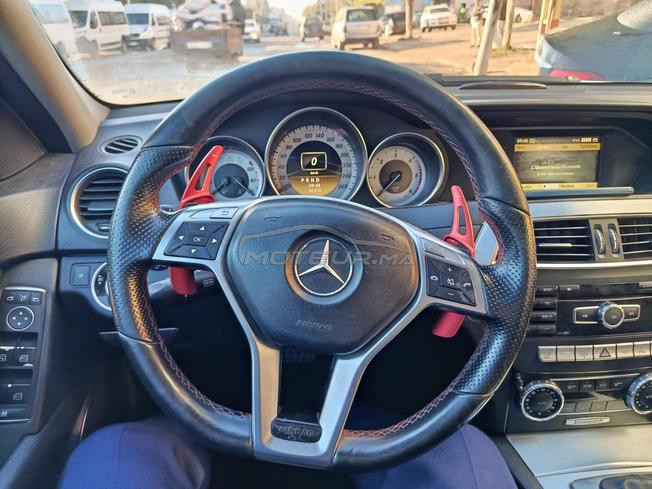 Mercedes-Benz 220 Diesel Automatique 2011