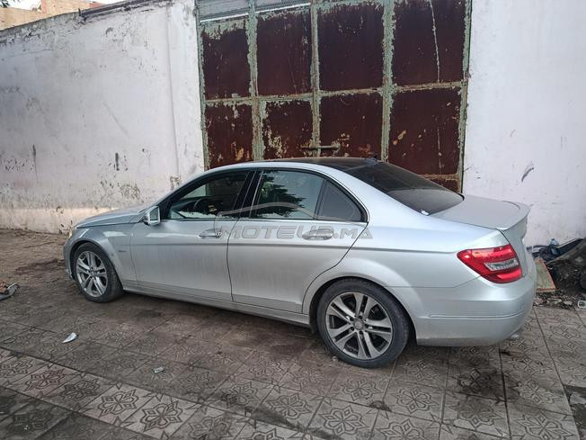 Mercedes-Benz 220 Diesel Automatique 2011