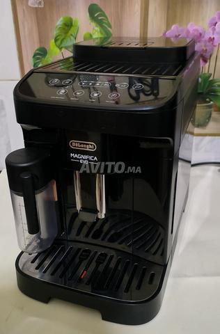 ماكينة قهوة أوتوماتيكية Delonghi Mangnifca Evo