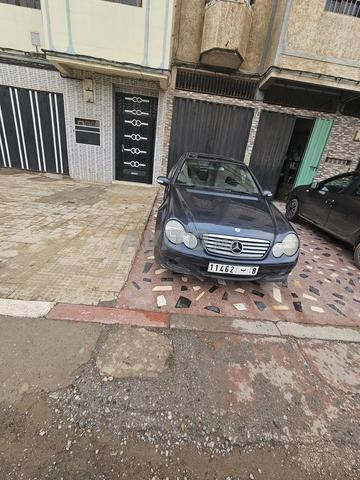Mercedes c220 copie 2004 dédouanée 2010