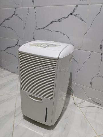 Déshumidificateur 100m2 presque neuf zéro défaut