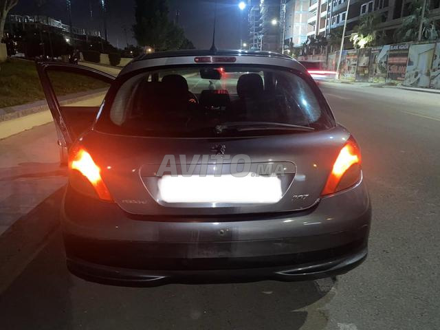 بيجو 207 بنزين يدوية 2009 في أكادير