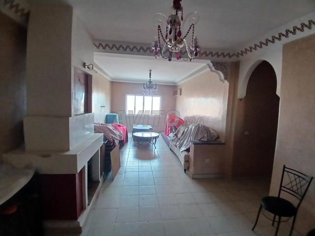 شقة للبيع تقع في سملالية