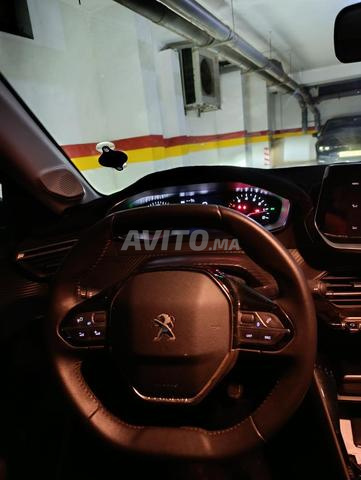 Peugeot 208 Diesel Manuelle 2023 à Nouaceur