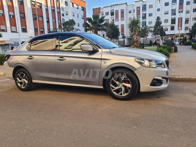 Peugeot 301 toutes options casa