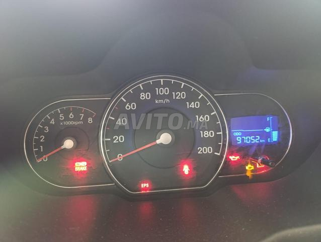 Hyundai i10 Essence en trés bon état à vendre