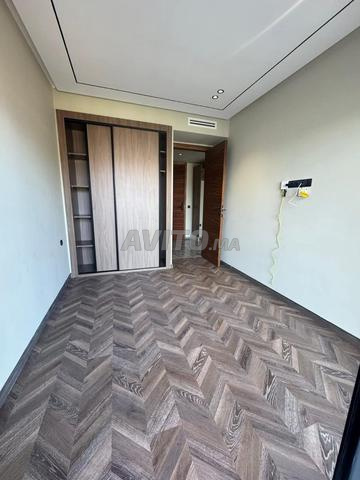 استوديو 54m2 فارغ للإيجار حي المستشفيات - 2