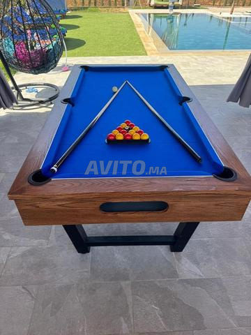 طاولة بلياردو