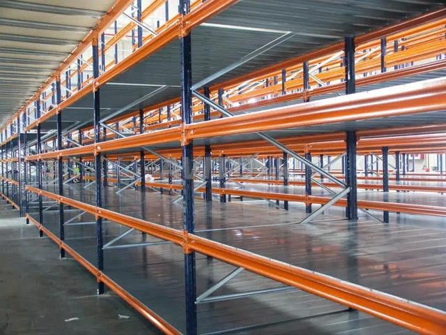 رفوف نصف ثقيلة حسّن مستودعك