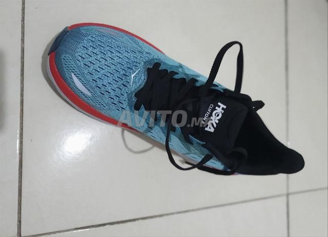 Hoka Clifton fig 8