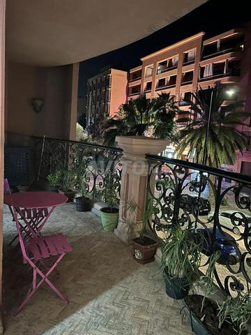 استوديو منظم بشكل جيد