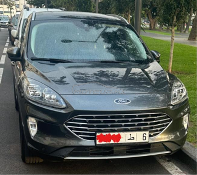 Ford Kuga Platinum 1ère main,18 000 km, état neuf 