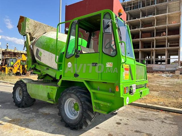 Location Malaxeur autobétonnière Merlot 3.5 m3