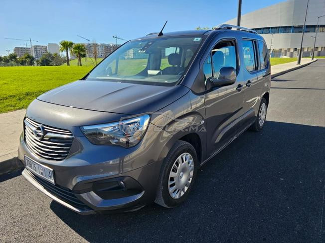 Opel Combo Diesel Manuelle 2020 à Tanger