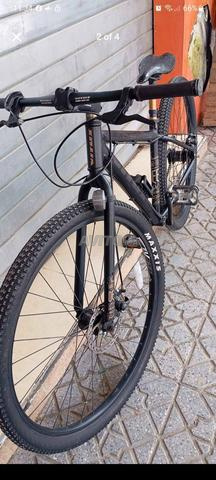 Vélo Vitus roues 29 changement intégré