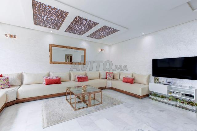 Bel appart au champ de course - image 3