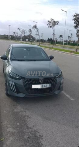 Peugeot 208 Diesel Manuelle 2024 à Tétouan
