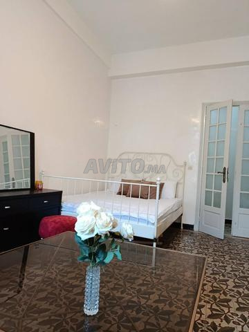 Colocation homme chambre meublée avec balcon