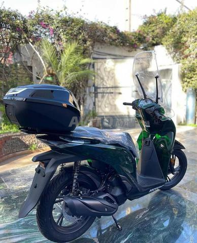 هوندا SH 125i Vetro 2024