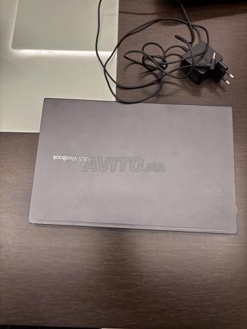 Asus vivobook i5 8gb ram 256 SSD 10th - 2