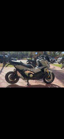 Honda 750 XADV - 2