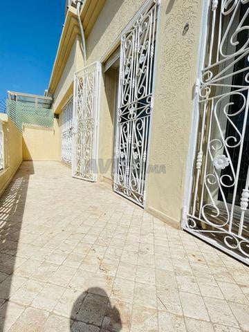 Appartement 3 ch vide à louer à aux princesses