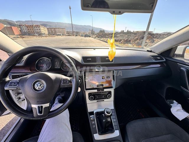 Volkswagen Passat Diesel Manuelle 2011 à Azrou