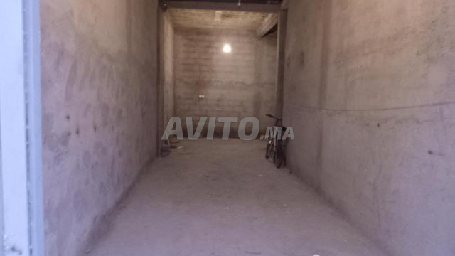 Magasin à vendre 60 m² à El Kelâa des Sraghna