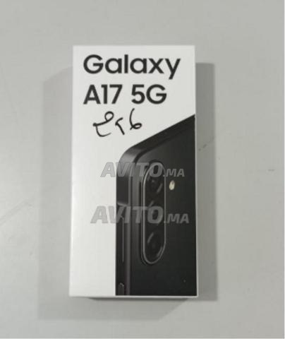 Samsung A17 5G – 256 Go / 8 Go en état neuf.