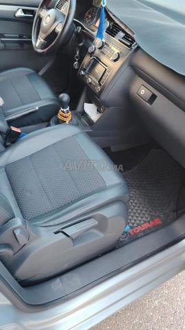 Volkswagen Touran Diesel Manuelle 2010 à Agadir - 2