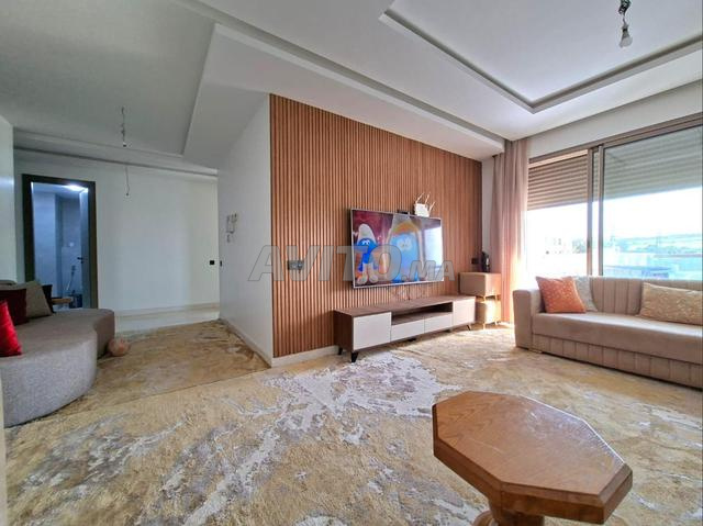 شقة للإيجار 90 متر مربع في الدار البيضاء