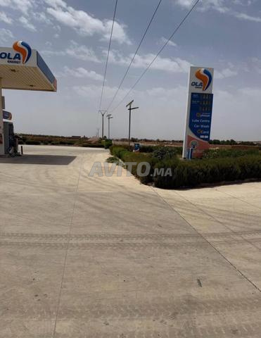 محطة خدمة مرخصة ومسجلة، مقهى ومطعم