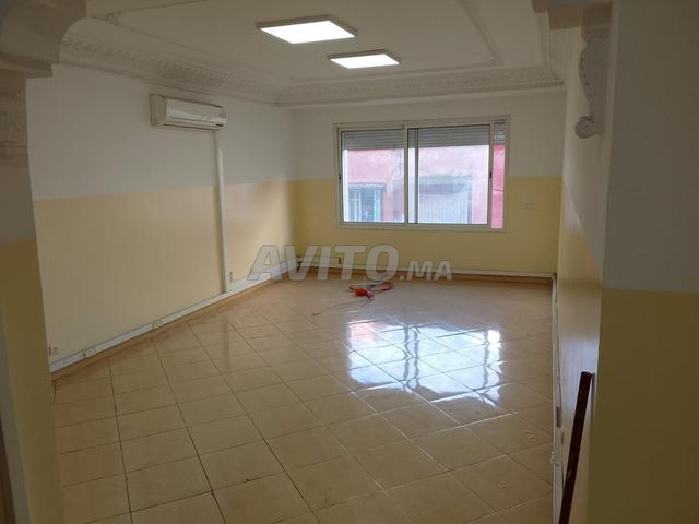 bureau 140m2 avec ascenseur garage