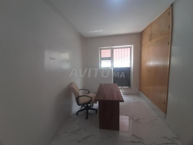 Bureau équipé 18 m² à Bd Mohamed 5 centre ville - 2
