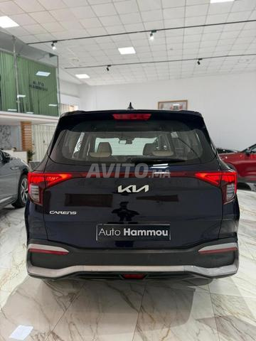 كيا كارينز ديزل أوتوماتيكية 2022 في الرباط - 2