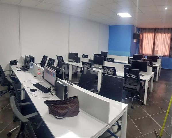 طاولة اجتماع/كرسي/مكتب/غرفة تغيير الملابس