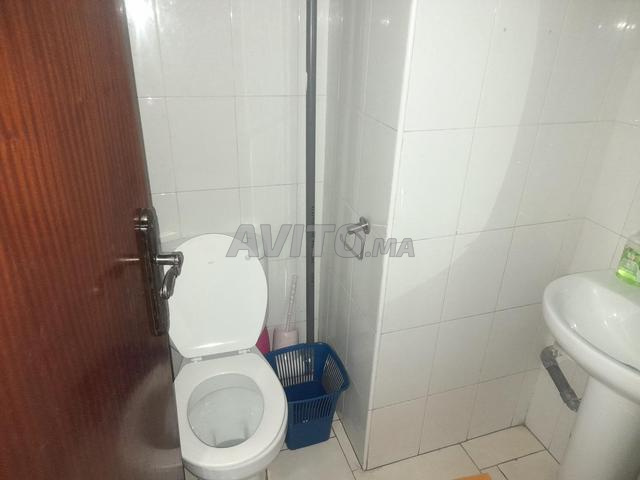 طابق منفصل 4 غرف 90 متر مربع للإيجار شارع أكادير