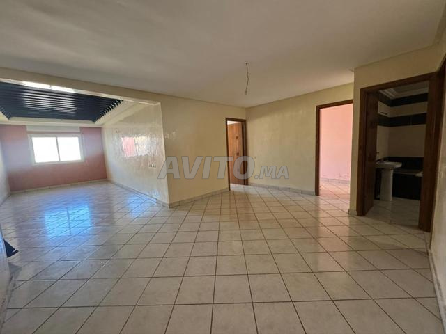 شقة للبيع 98 متر مربع في الرباط