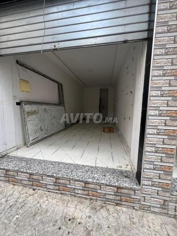 ENCG ---- محل تجاري للكراء بحي الوردة قرب