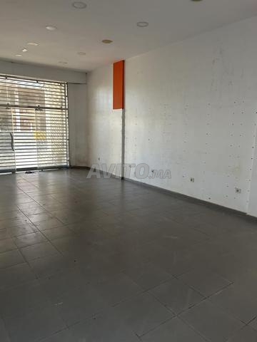 محل تجاري جاهز للكراء Local commercial à louer.