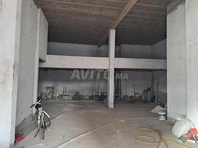 Magasin à louer à almaz de 135 m²