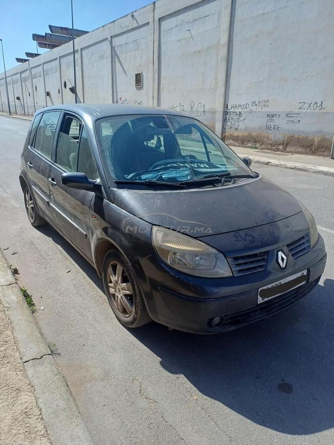 رونو سينيك في حالة جيدة 
