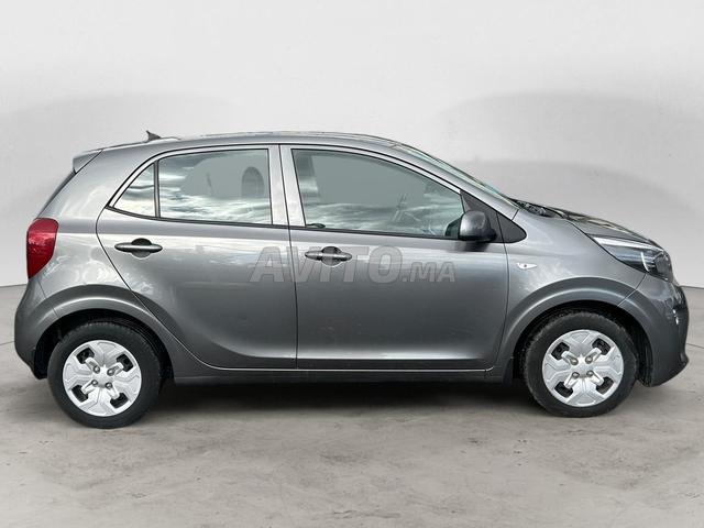 كيا بيكانتو بنزين أوتوماتيكية 2022 في الدار البيضاء - 2