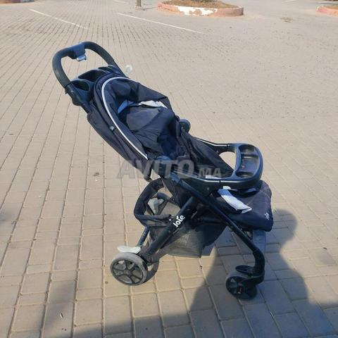 Poussette marque joie bon etat