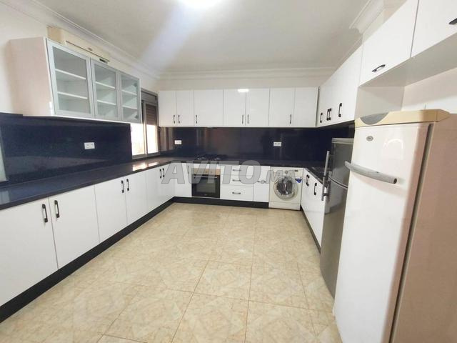 Appartement à louer 210 m Racine - image 4